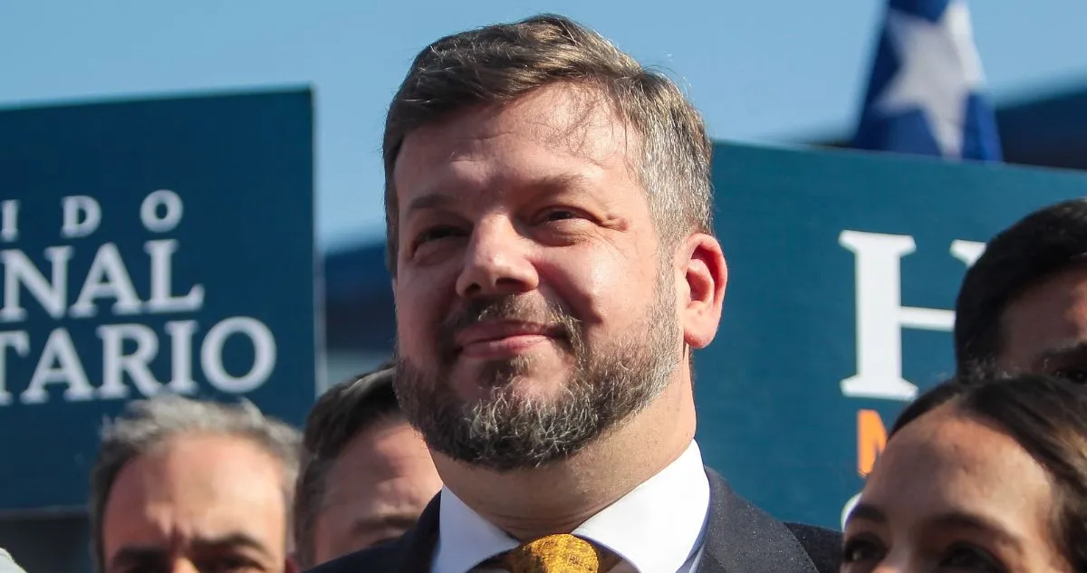 Kaiser en alza: El candidato del PNL y su estrategia tras el repunte en encuestas