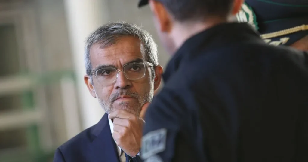 UDI arremete contra Ministro Cordero por 'absurdas' explicaciones sobre celulares en cárceles