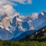 Aumentan a cinco los turistas fallecidos en tragedia de Torres del Paine: hay cuatro sobrevivientes