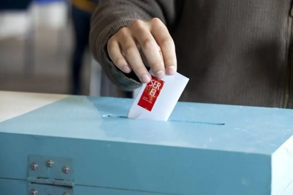 Cuánto es el pago por ser vocal de mesa en las Elecciones 2025 y cuál es la multa por no presentarse