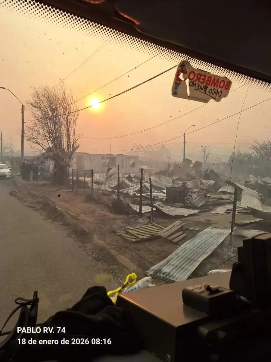 “Arrasada por el fuego”: incendios destruyen hasta el 100% de las viviendas en Punta de Parra