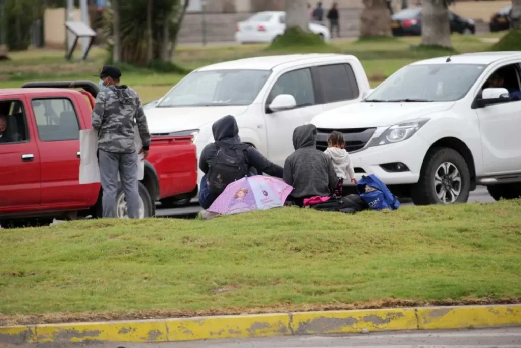 Herencia migratoria: Kast deberá lidiar con 28 mil solicitudes de reunificación familiar pendientes