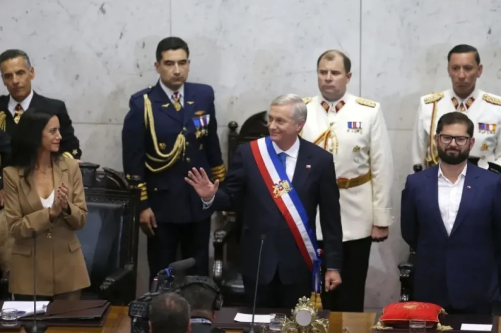 Pulso Ciudadano: José Antonio Kast inicia su mandato con 47,5% de aprobación