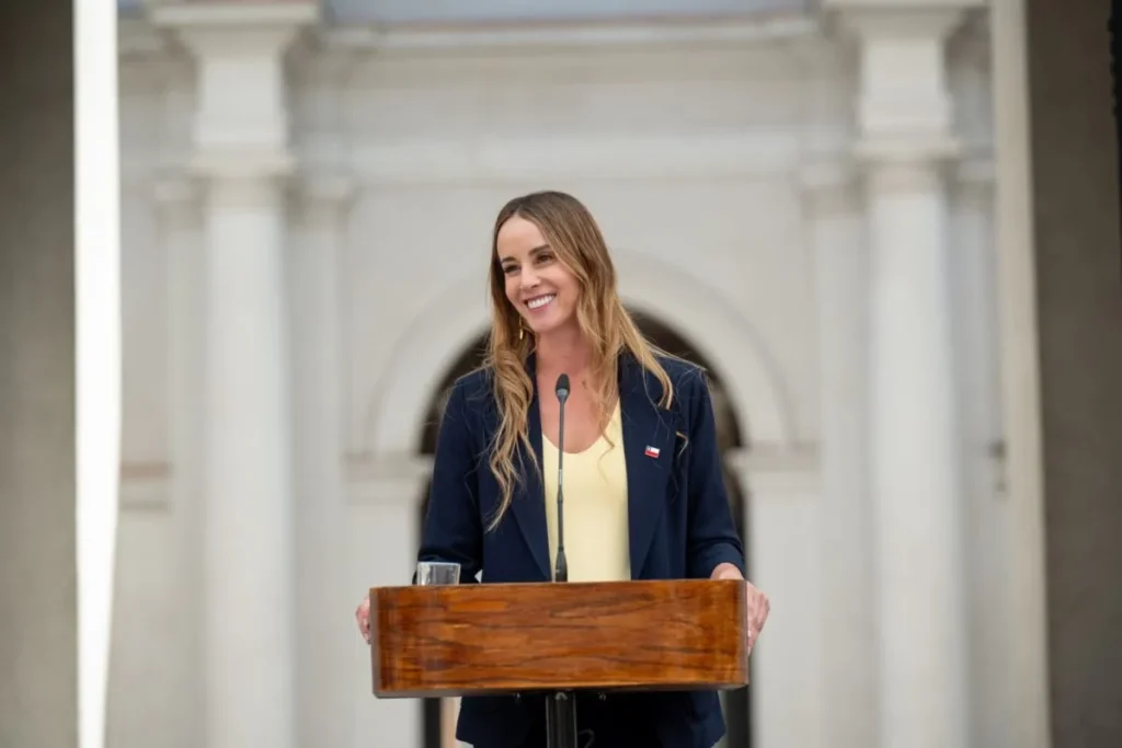 Mara Sedini evita a la prensa tras pregunta sobre oficio por "Estado quebrado"