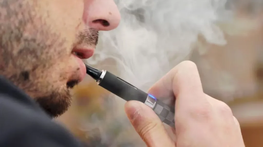 Advierten preocupante avance del vapeo entre niños y adolescentes