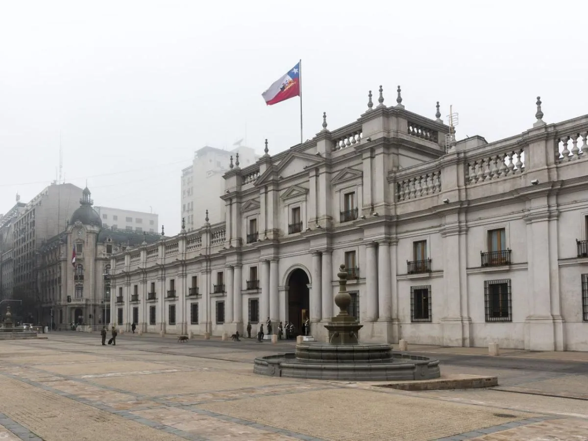 Los baches de la era Boric: Gobierno detecta riesgos fiscales por US$9.200 millones