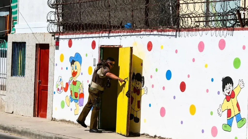 Niña de 5 años muere tras caer a piscina de jardín infantil en Calama