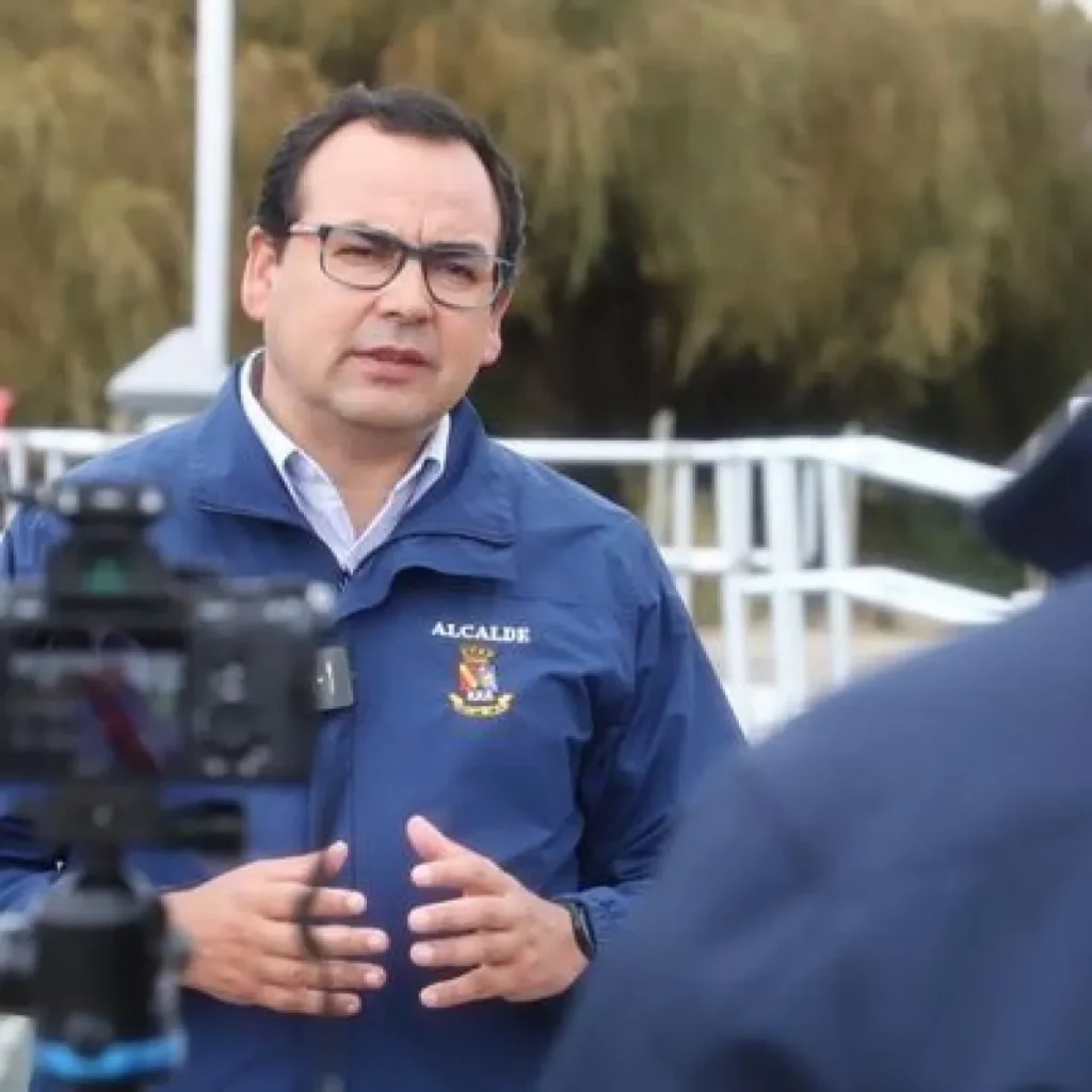 Alcalde de Chillán viejo será formalizado por presunta violación y abuso sexual a funcionarias