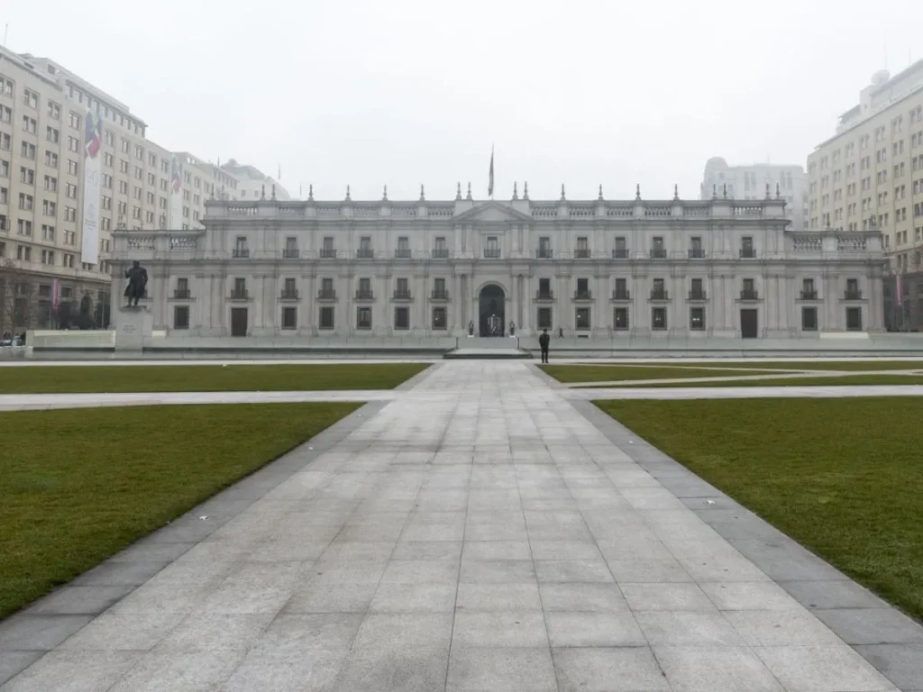 Gobierno impulsará fusión de Ministerio del Interior y Segegob: no descartan fusión de otros departamentos