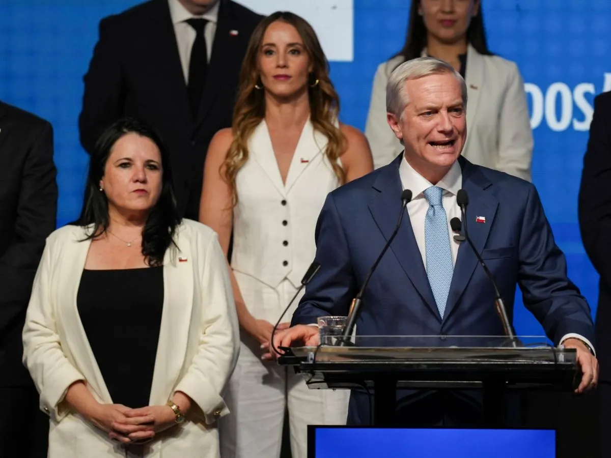 ¿Costos políticos? Caso Steinert abre flanco para Kast