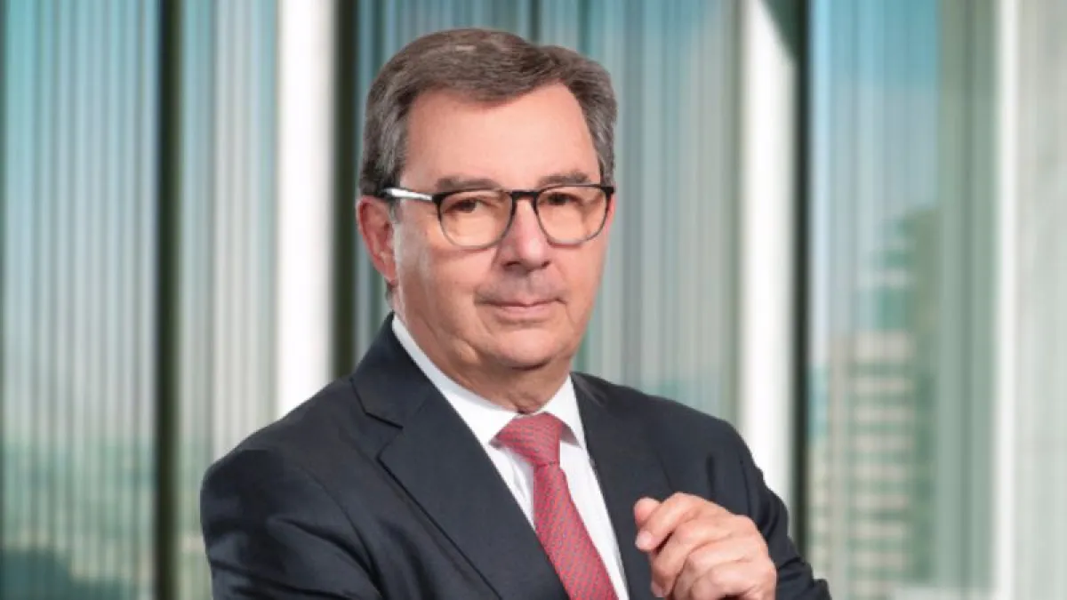 Declaración firmada por ministro Barros y difundida por embajador de EE.UU. genera críticas en Chile